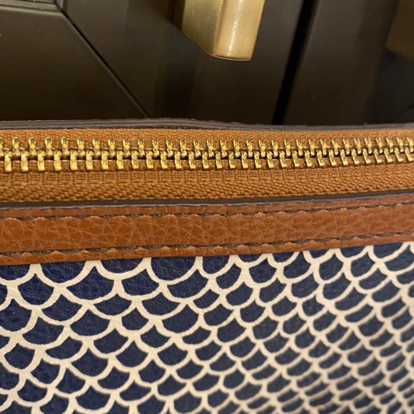 Fossil Bag | Large - Picture 7 of 12